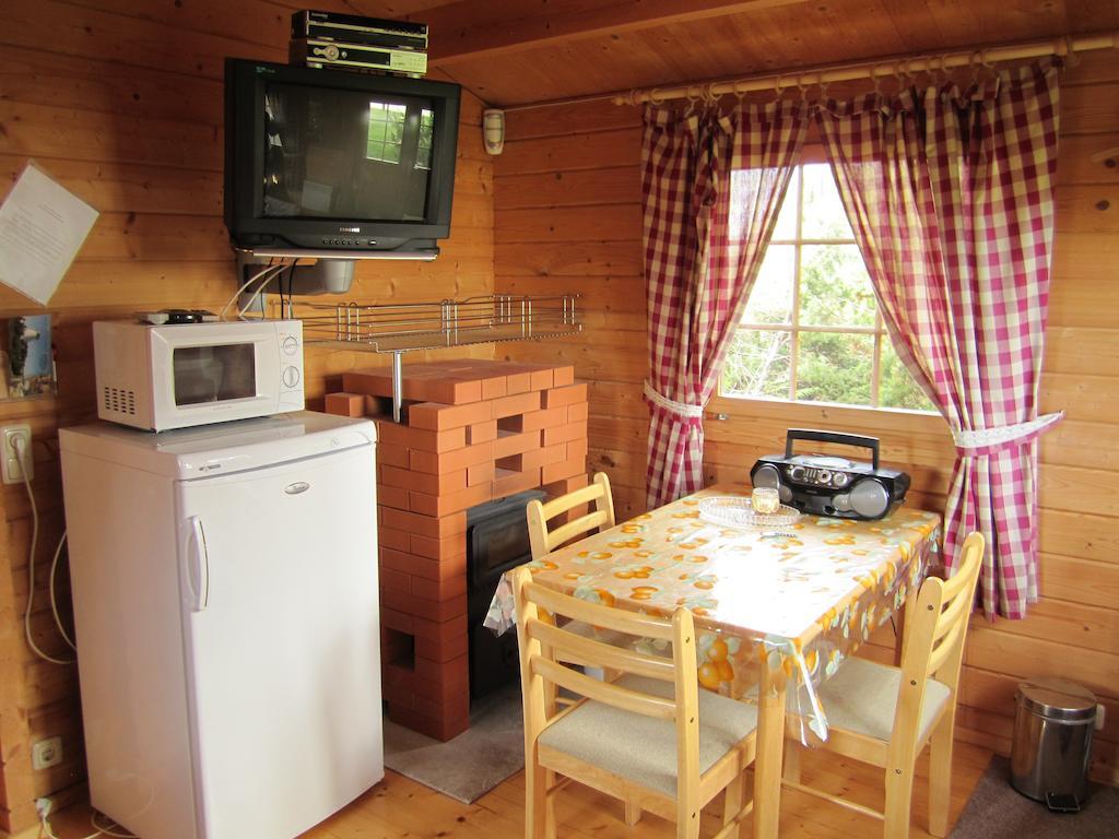 Pivarootsi Holiday Village Værelse billede