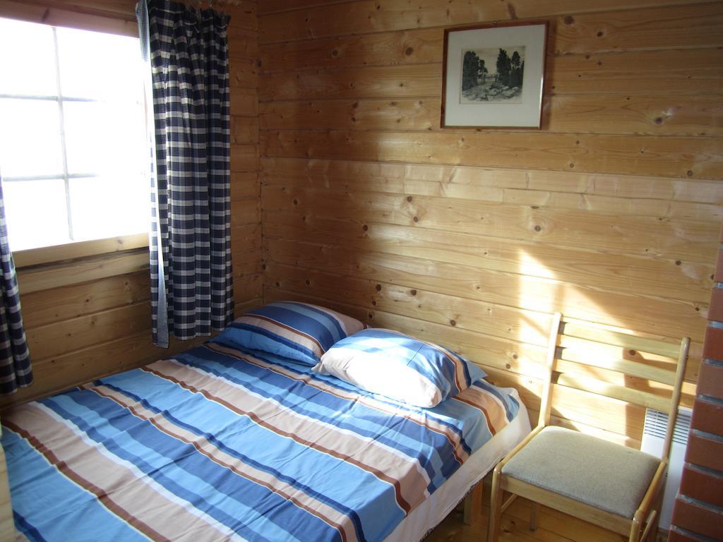 Pivarootsi Holiday Village Værelse billede